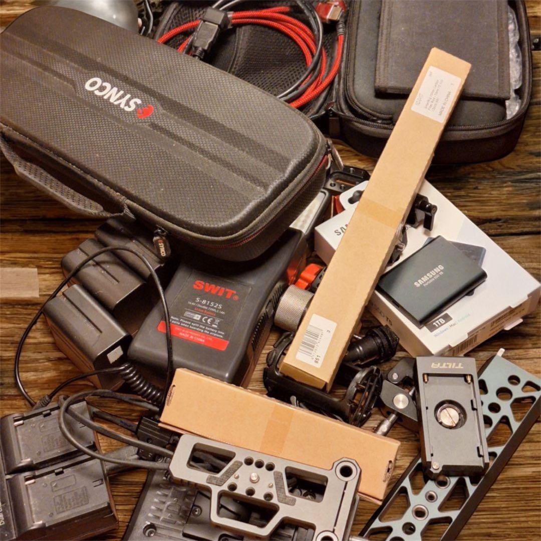 BMPCC リグ備品/モニター/ショットガンマイク/フネ/など BMPCC6Kのリグについての考察 | CineD