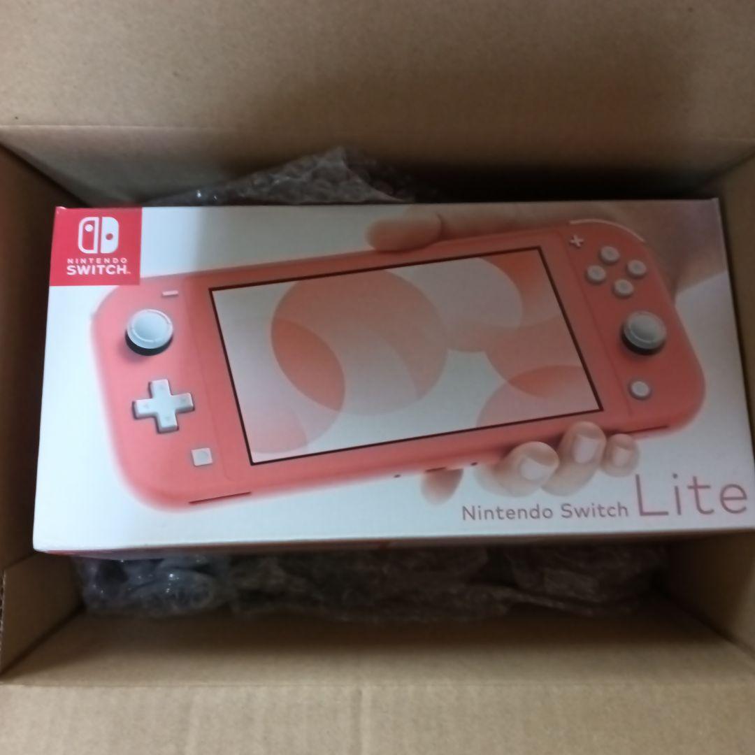 新品未使用　任天堂スイッチライト　ピンク色 任天堂（Nintendo） Nintendo Switch Lite コーラル スイッチライト