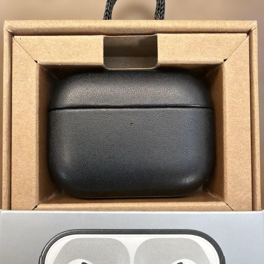c*i様 NOMAD Modern Leather Case AirPods P - メルカリ