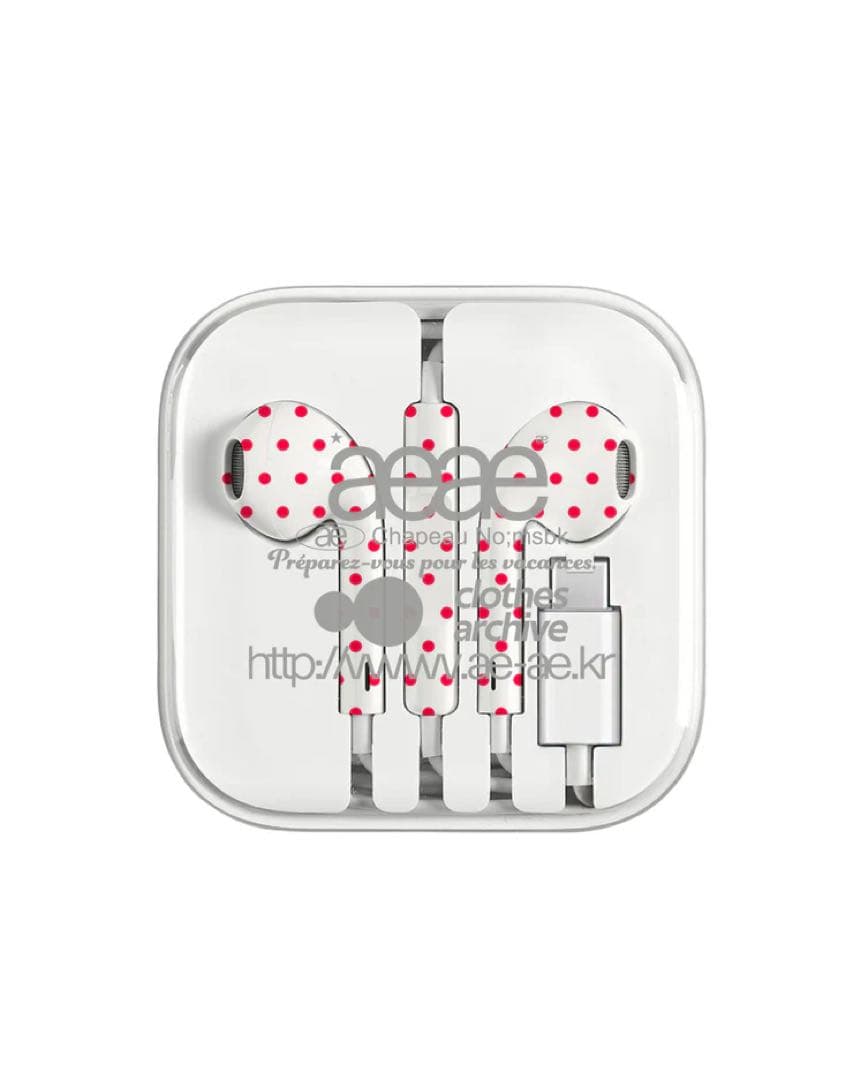 aeae有線イヤホンドット柄 ホワイト/レッド USB-C - メルカリ