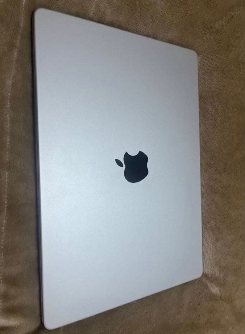 MacBook Pro 14インチ16GB 充放電13回 美品 MacBook Pro 13インチ A2159 充放電回数14回のみ おまけ付き