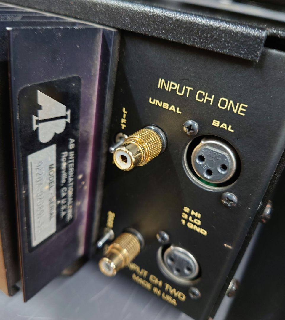 □【希少】AB INTERNATIONAL 9220Aパワーアンプ - メルカリ