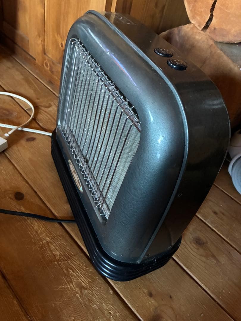 SANYO 電気ストーブ R-081 昭和レトロ - メルカリ