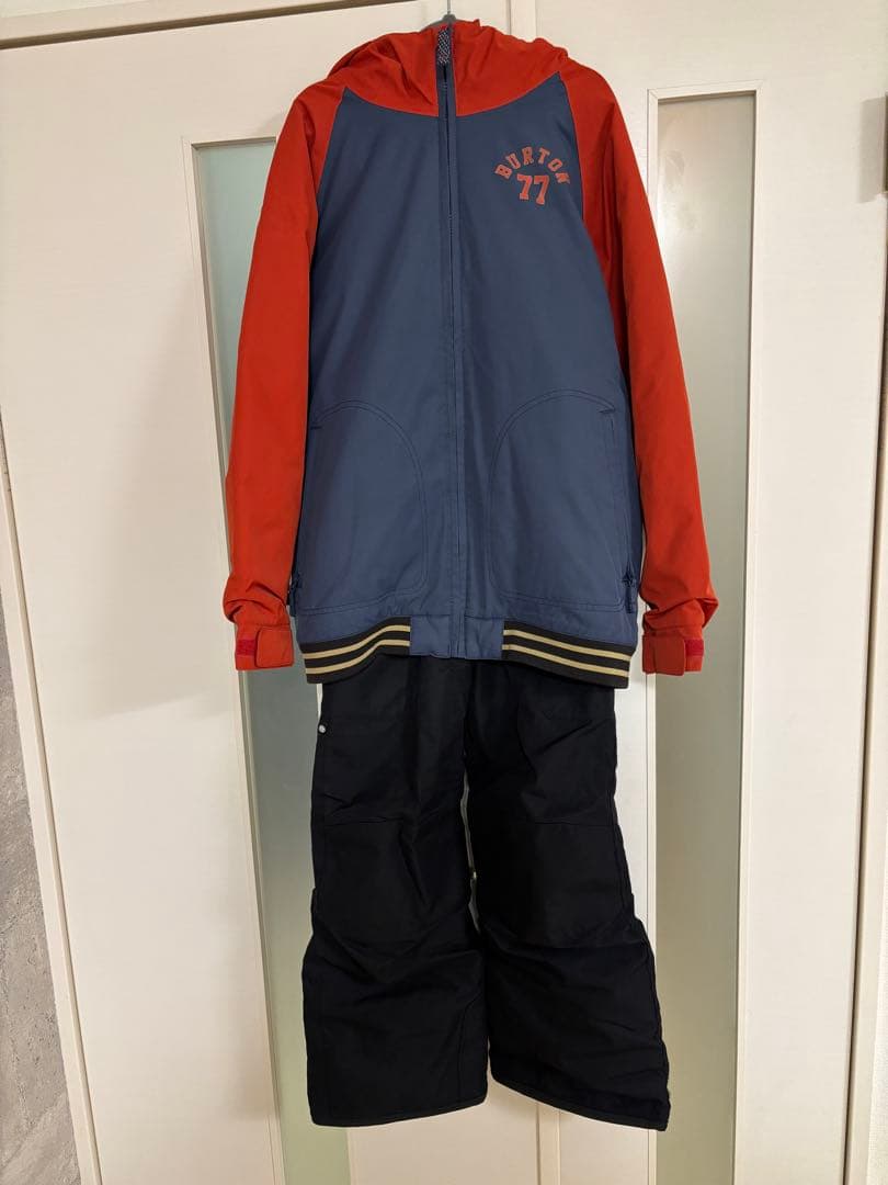 キッズスノーボード ウェアセット クリアランスセール] スノーボードウェア 型落ち キッズ 上下セット