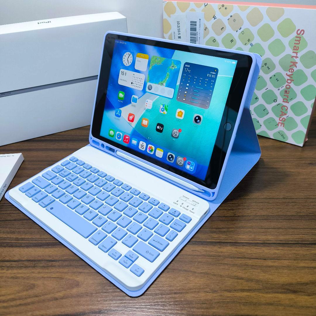 iPad 第9世代 256GB、タッチペン、キーボードとケースセット - メルカリ