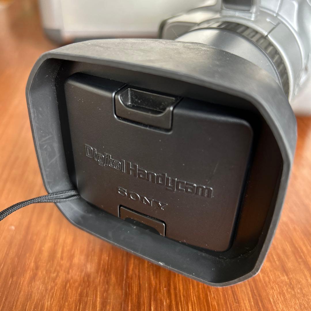 SONY DCR-VX1000 デジタルビデオカメラ ハードケース付き - メルカリ