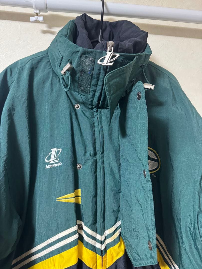 NFL Green Bay Packers ナイロンジャケット - メルカリ