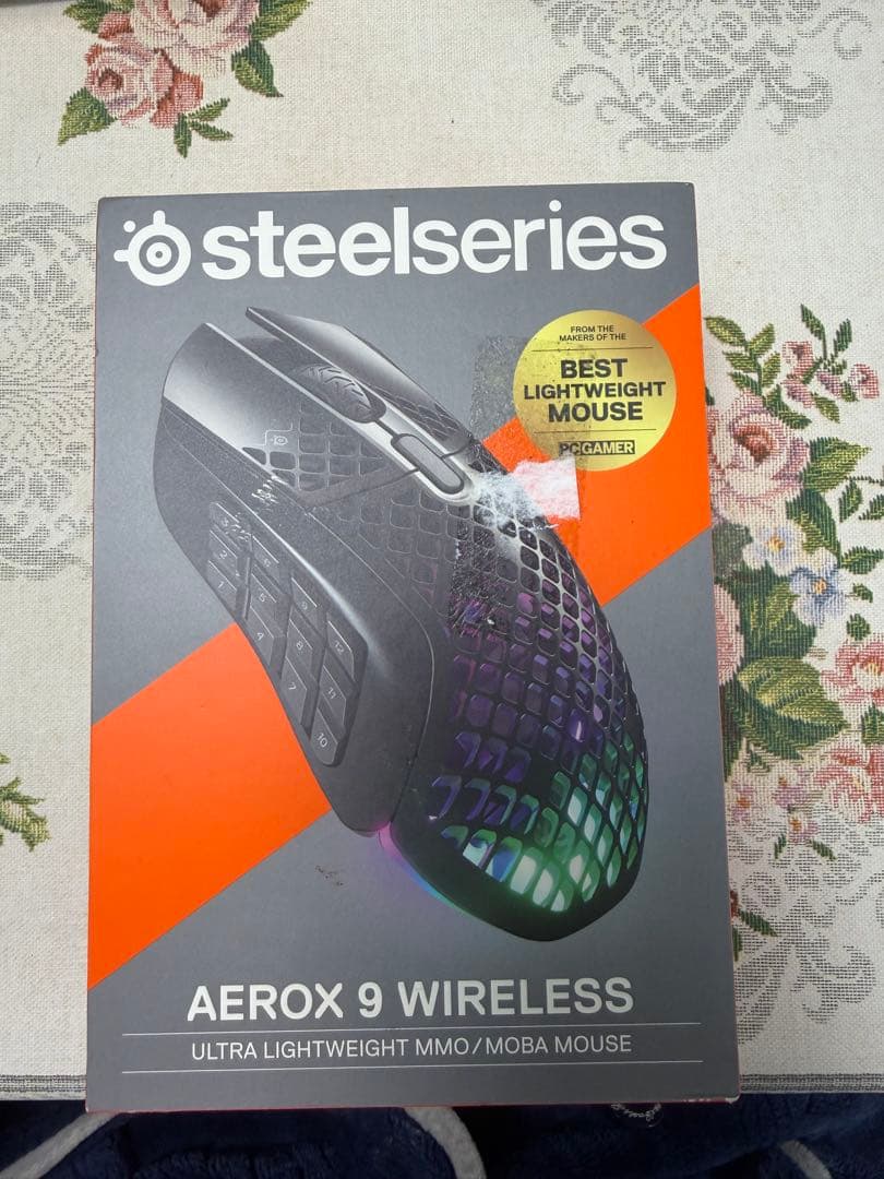 SteelSeries Aerox 9 Wireless 本体 SteelSeries Aerox 9 Wireless Ultra Lightweight Gaming Mouse, Water