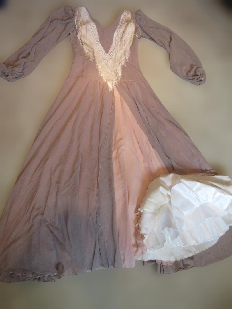 フラメンコドレス グラデーションピンクベージュ 送料無料！カラードレス ピンク サッシュベルト ベアトップ キラキラ