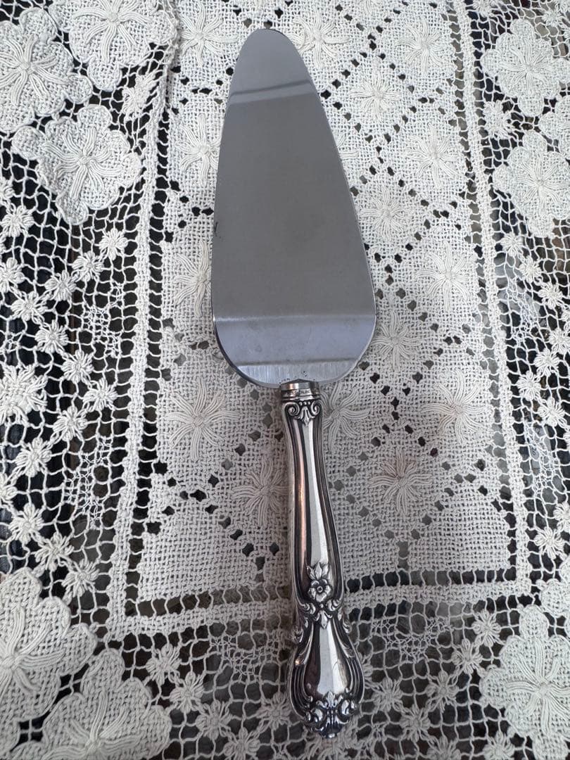 純銀 sterling ケーキサーバー アンティーク シルバー 純銀 ケーキサーバー 薔薇 - アンティーク エバーランド