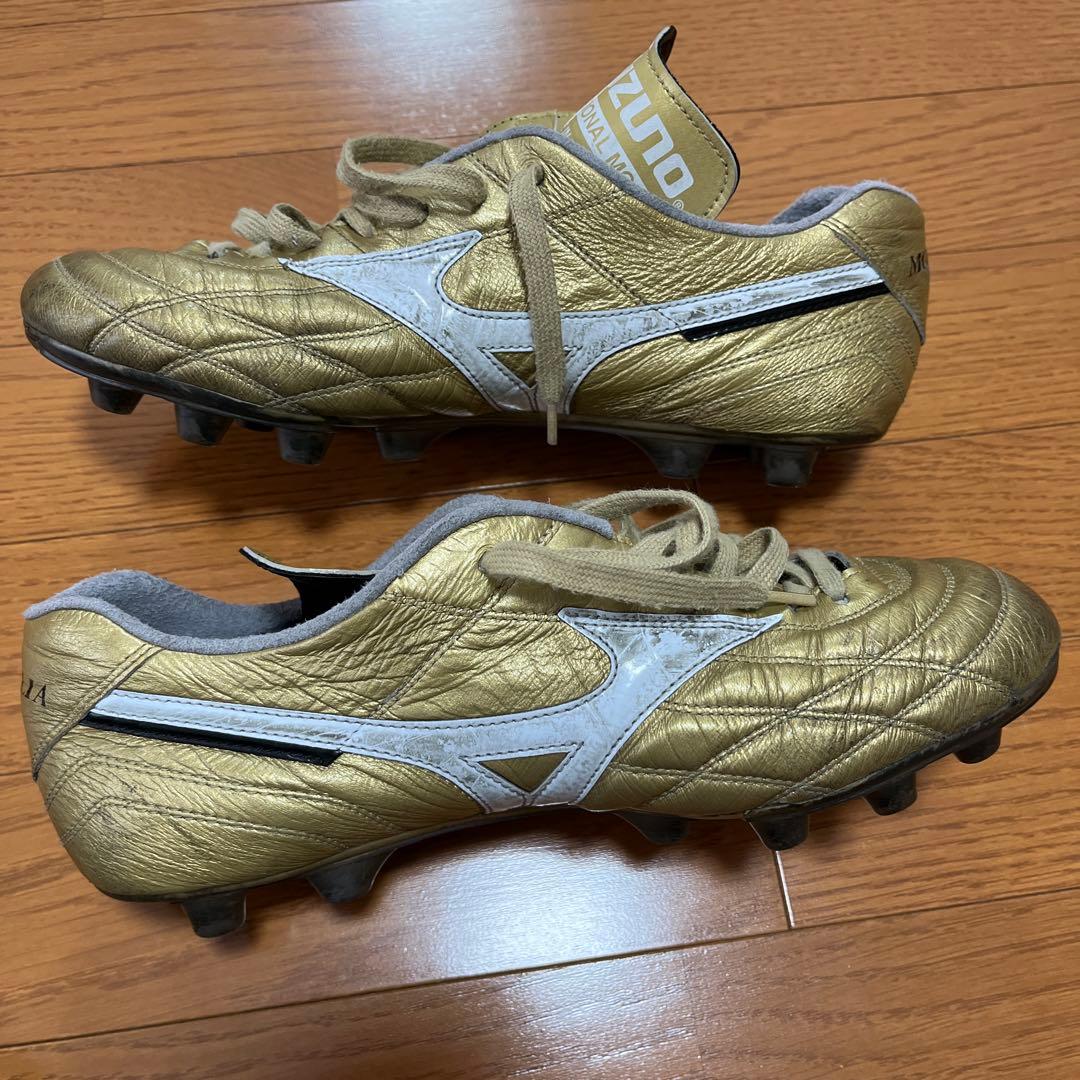 （限定モデル）ミズノモレリア　ゴールド　25.5cm