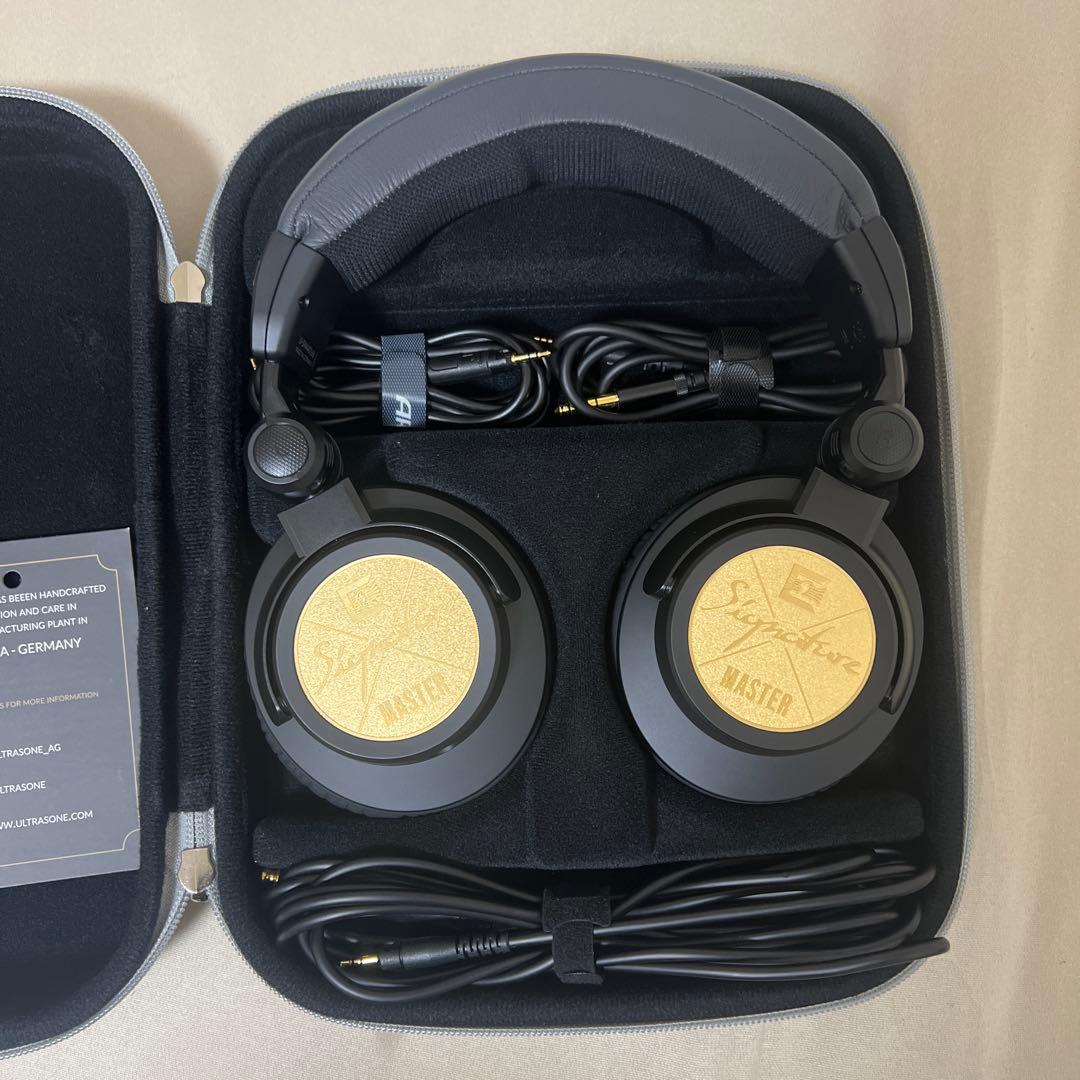 【未使用】Signature MASTER MkII ULTRASONE ULTRASONE Signature MASTER MkII [ULT-SIG-MASTER-MKII] 買取価格