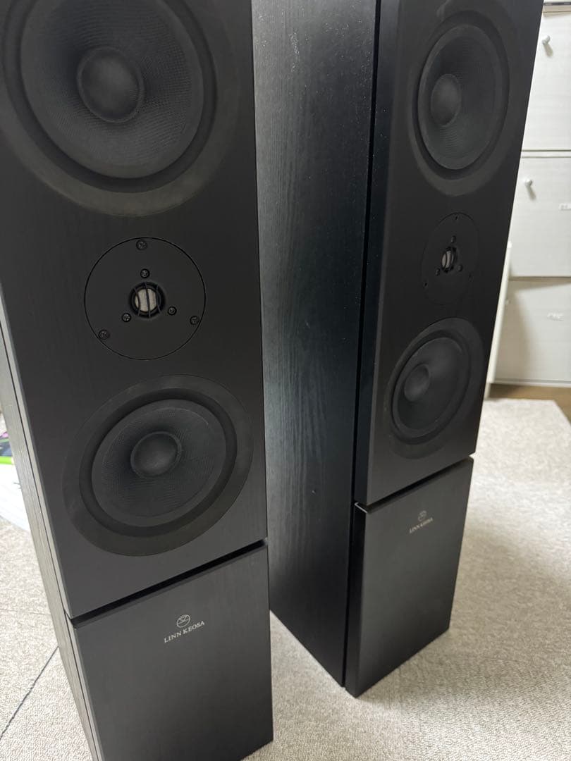 LINN KEOSA フロアスタンディングスピーカー ブラック - メルカリ
