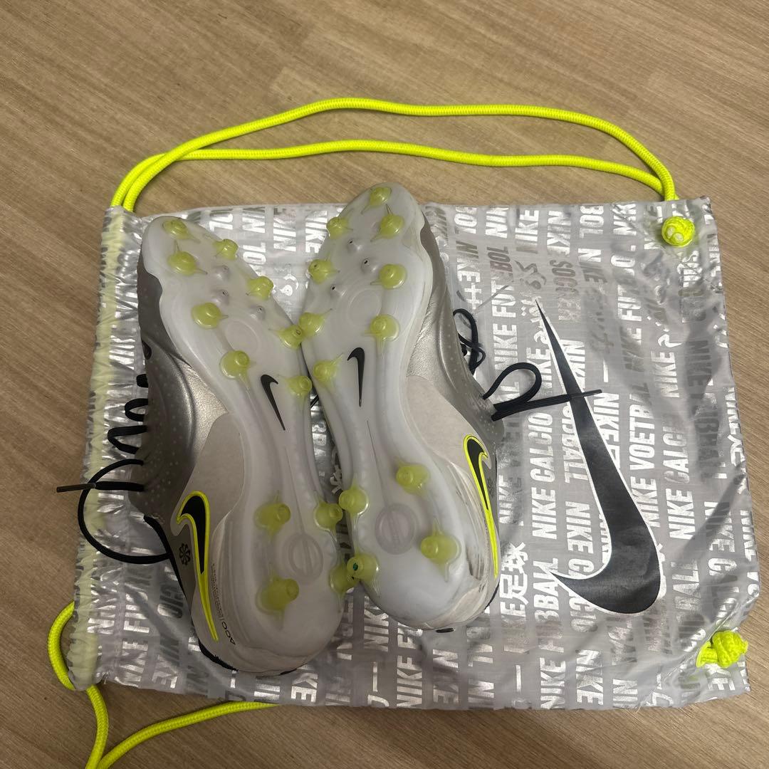 ナイキ ティエンポレジェンド10 エリート AG 27.5cm