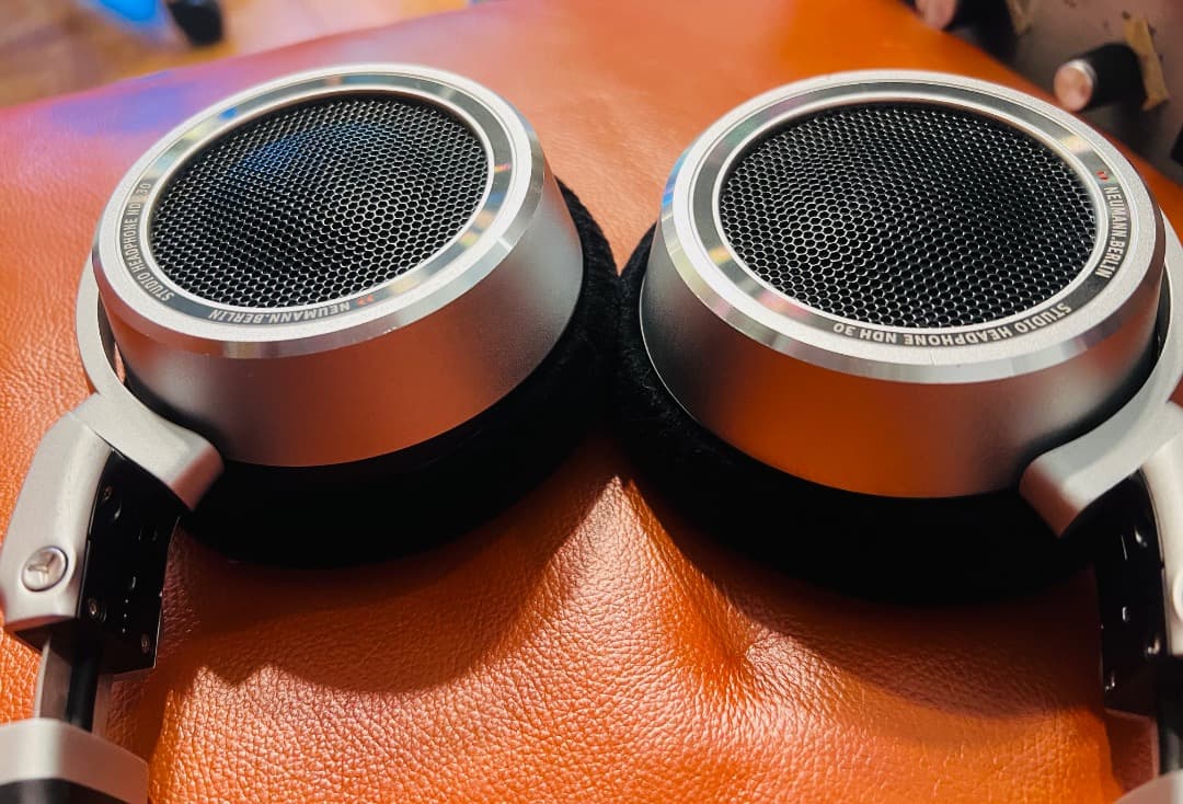 NEUMANN NDH30 シルバー使用極小 良品！ - メルカリ