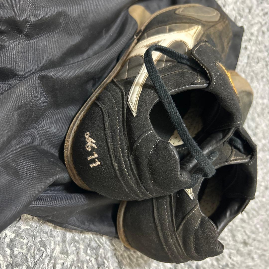 投手用スパイク 横浜DeNAベイスターズ 佐々木千隼選手 実使用 - メルカリ