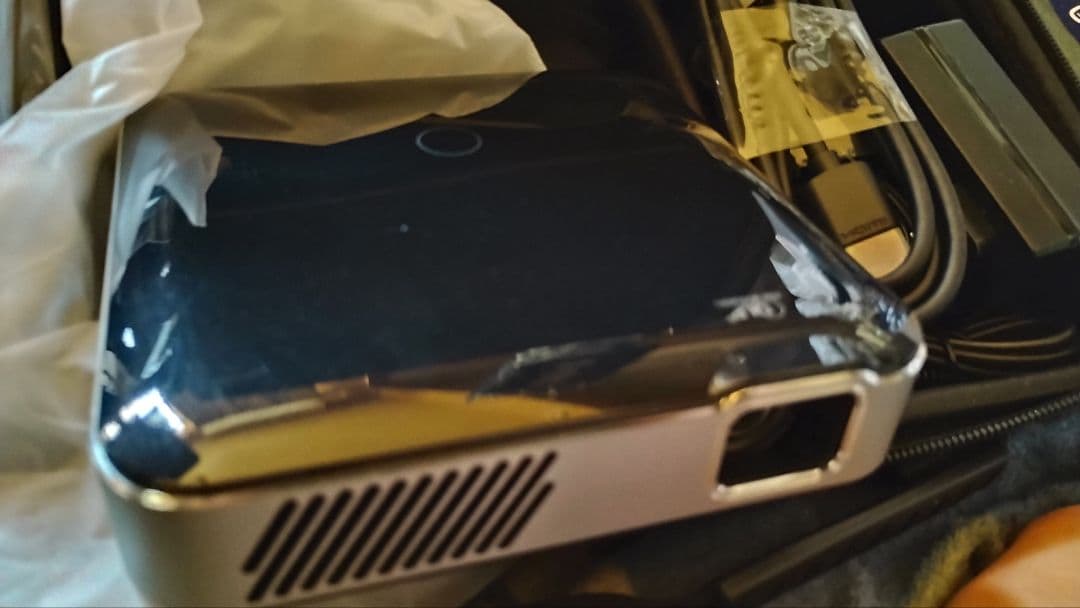 KABENI PRO2 美品　超小型高性能モバイルプロジェクター 専用バッグ付き 楽天市場】【SALE限定6倍+3000円OFF】 カベーニ モバイル