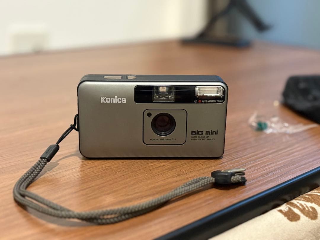 Konica BIG mini フィルムカメラ Konica Big Mini Neo-R | 35mm Film Camera | The 35mm Club