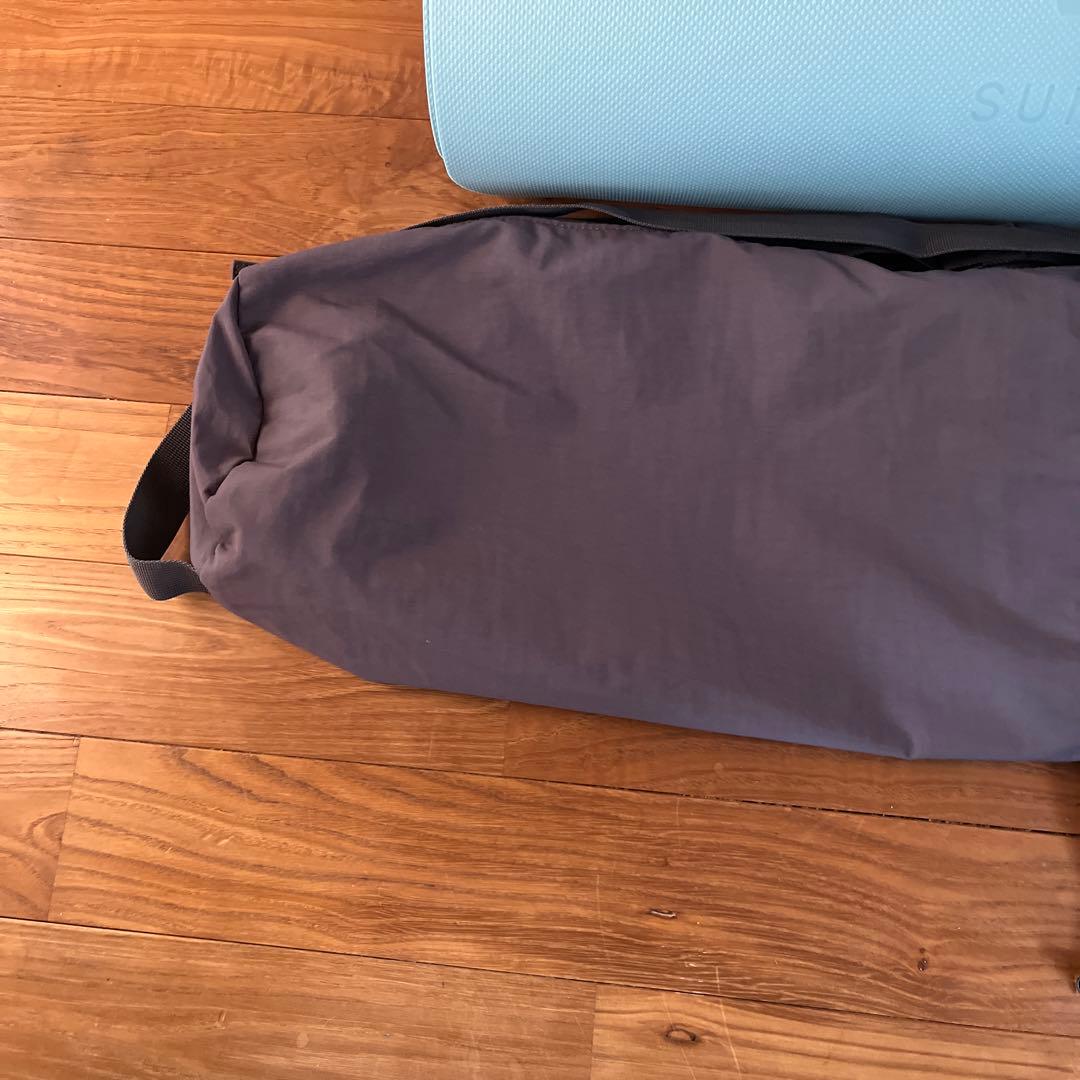 ほぼ未使用 SUKALA ヨガマット 収納ケース LAVA スカーラ ラバ - メルカリ