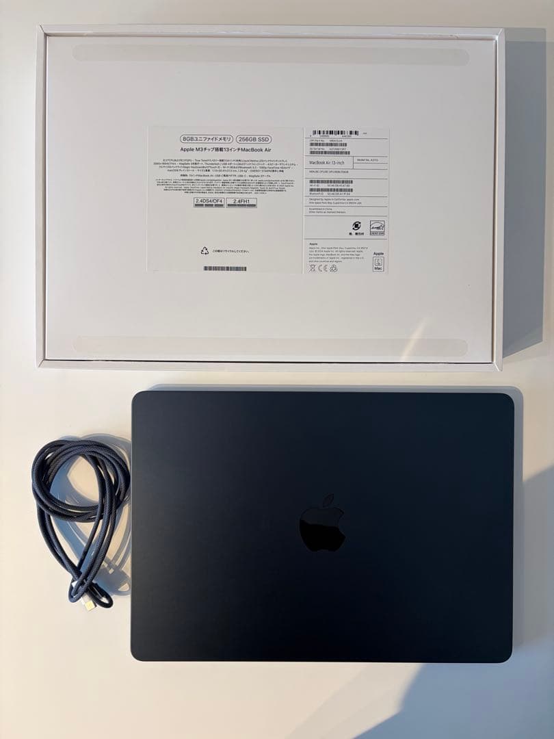 バッテリー100% MacBookAir M3 8GB 256GBミッドナイト Apple MacBook Air 15