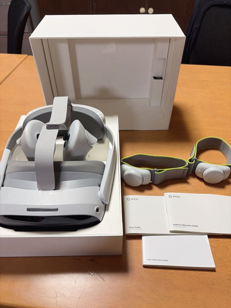 PICO4 ultra VR モーショントラッカー付き PICO、腰に装着するモーショントラッカー「PICO Motion Tracker Waist