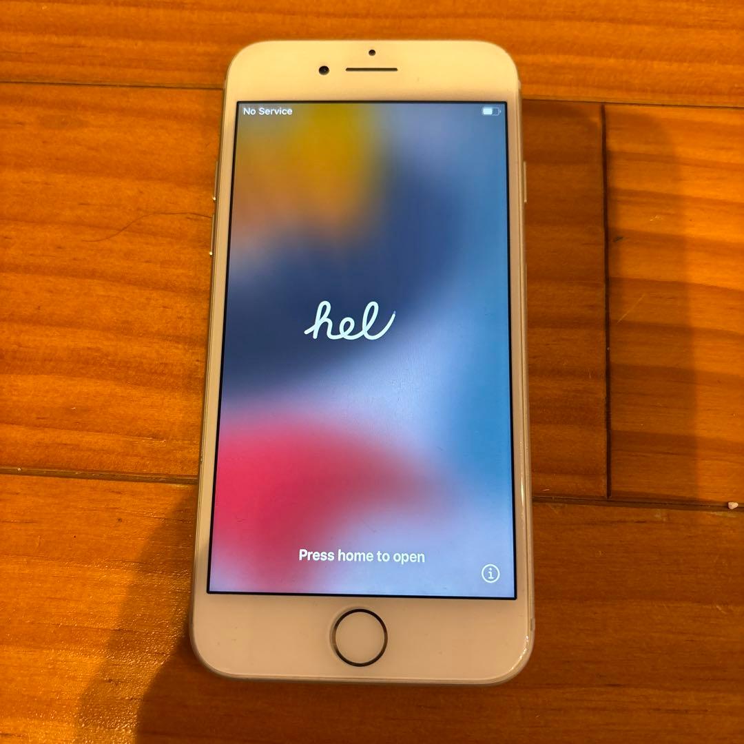 Apple iPhone 7 シルバー 本体 - メルカリ