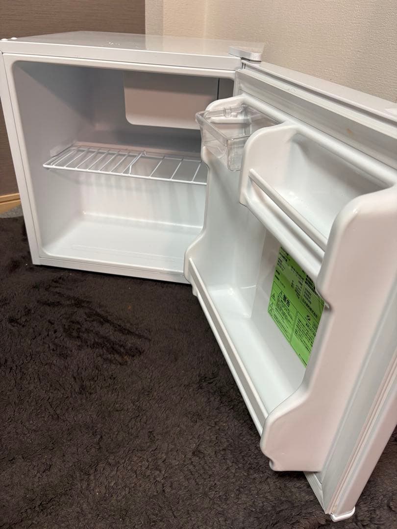 comfee1ドア冷蔵庫 2025年製 45L RCD45WH/E - メルカリ