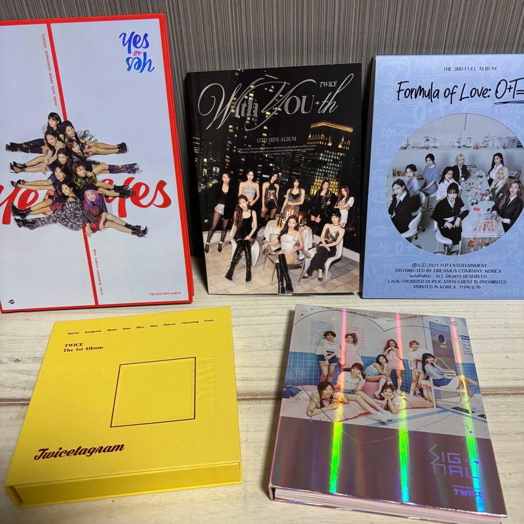 TWICE アルバム 5冊セット トレカ多数付 With YOU-th 他 - メルカリ