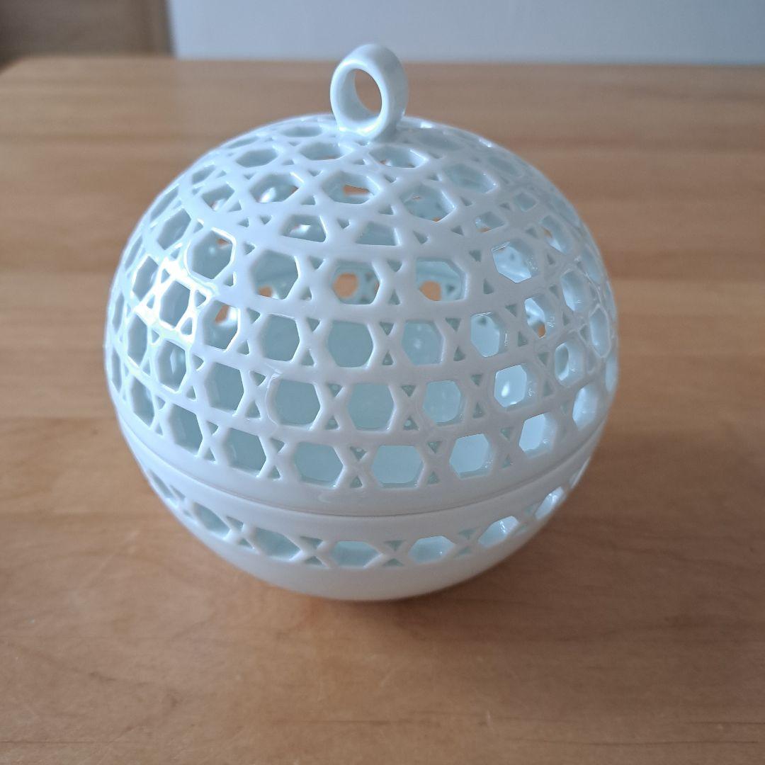 新品未使用 三川内焼 無形文化財 玉泉作 白磁透かし彫り 2個セット