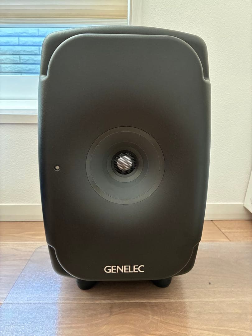 Genelec 8341A 1本　年末限定値段 [1/5まで] Genelec 8341A 1本 年末限定値段 [1/5まで] - メルカリ