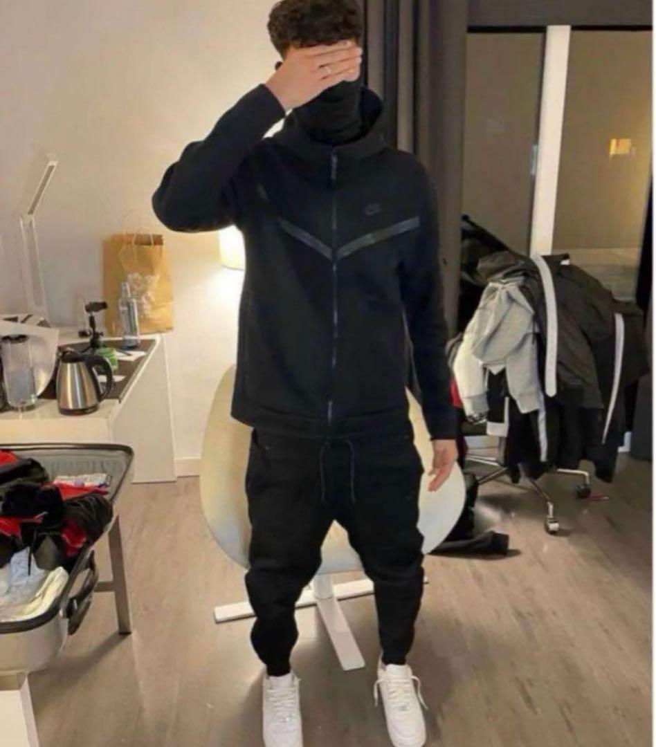 ナイキ NIKE テックフリース 旧 廃盤 セットアップ 黒タグ - メルカリ