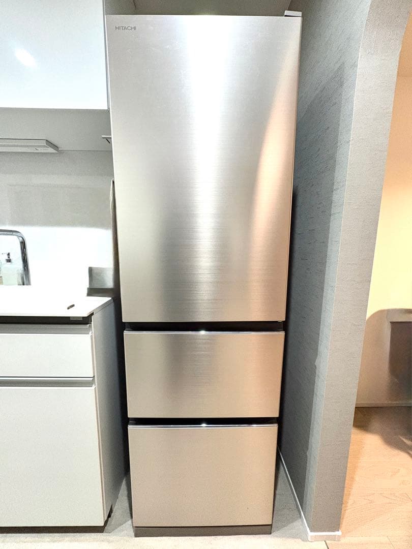 HITACHI 日立 3ドア 冷凍冷蔵庫 2020年製 R-V32KV(N) - メルカリ