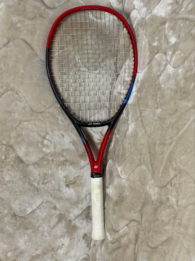 ヨネックス　テニスラケット　Vコア 100 (VCORE 100) YONEX（ヨネックス） 硬式テニスラケット VCORE100 Vコア 100 フレーム