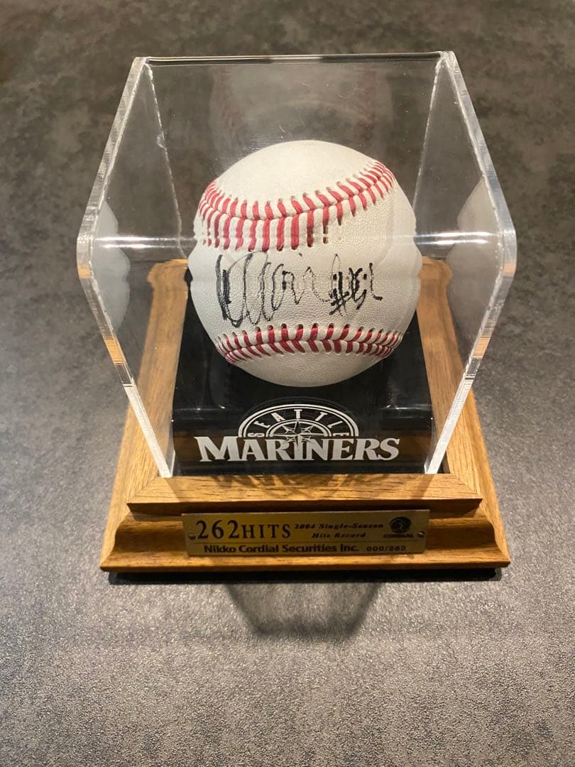 超希少マリナーズ イチロー サインボール 262安打達成 日興コーディアル非売品 超希少マリナーズ イチロー サインボール 262安打達成 日興