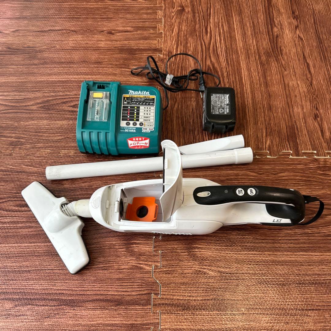 makita充電式18Vモーター/CL182FD/ 本体 マキタ（makita） CL182FDZW(白)充電式クリーナー(掃除機)18V(※本体