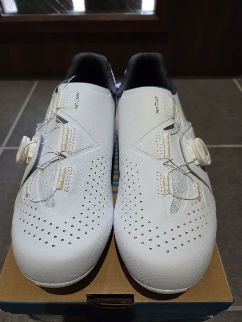 SHIMANO RC3 シューズ 43 ホワイト Shimano RC3(SH-RC302) シマノ ロードバイク ビンディングシューズ