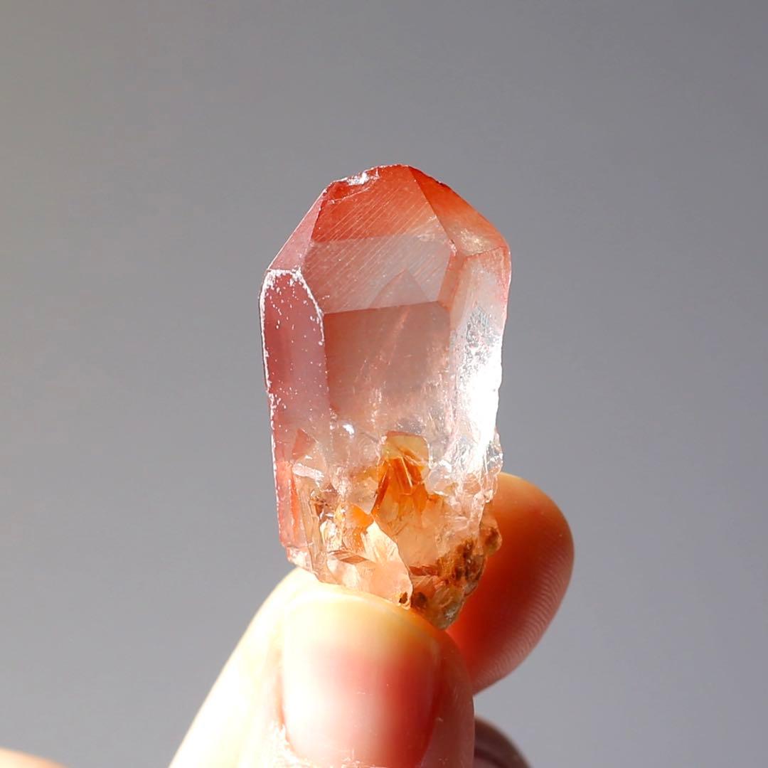 ディープピンクレムリアンシード 天然石 水晶 鉱物 一点物 クォーツ クリスタル ディープピンクレムリアンシード ディアマンティーナ産 大きめ ワンド