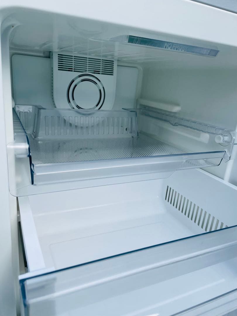 清掃済】とても便利な引き出し式冷凍庫 153L Haier