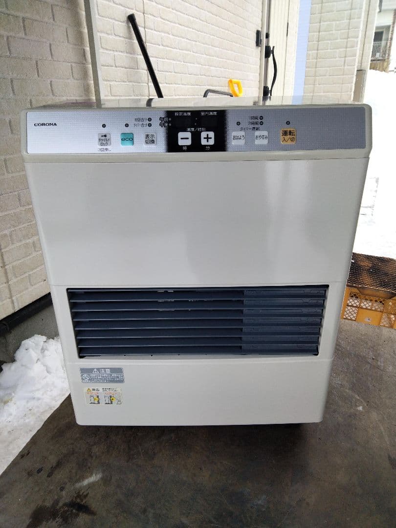 札幌発コロナFF温風石油ストーブ！品番「FF‐4213GS」2014年式中古品② 札幌発コロナFF温風石油ストーブ！品番「FF‐4213GS」2013年式中古品⑯