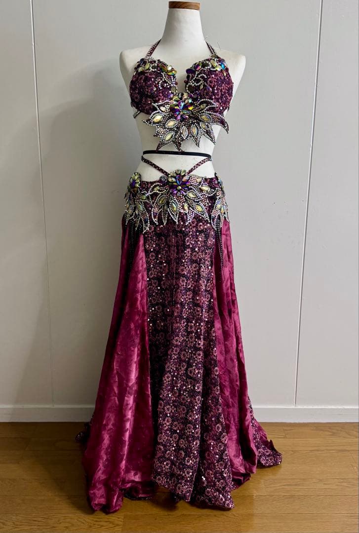 週末値下げ！　ベリーダンス衣装　irina ベリーダンス衣装