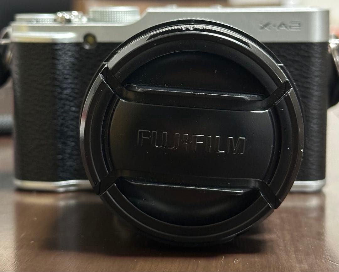 値下げ受付中❗️】富士フィルム X-A2 レンズキット シルバー