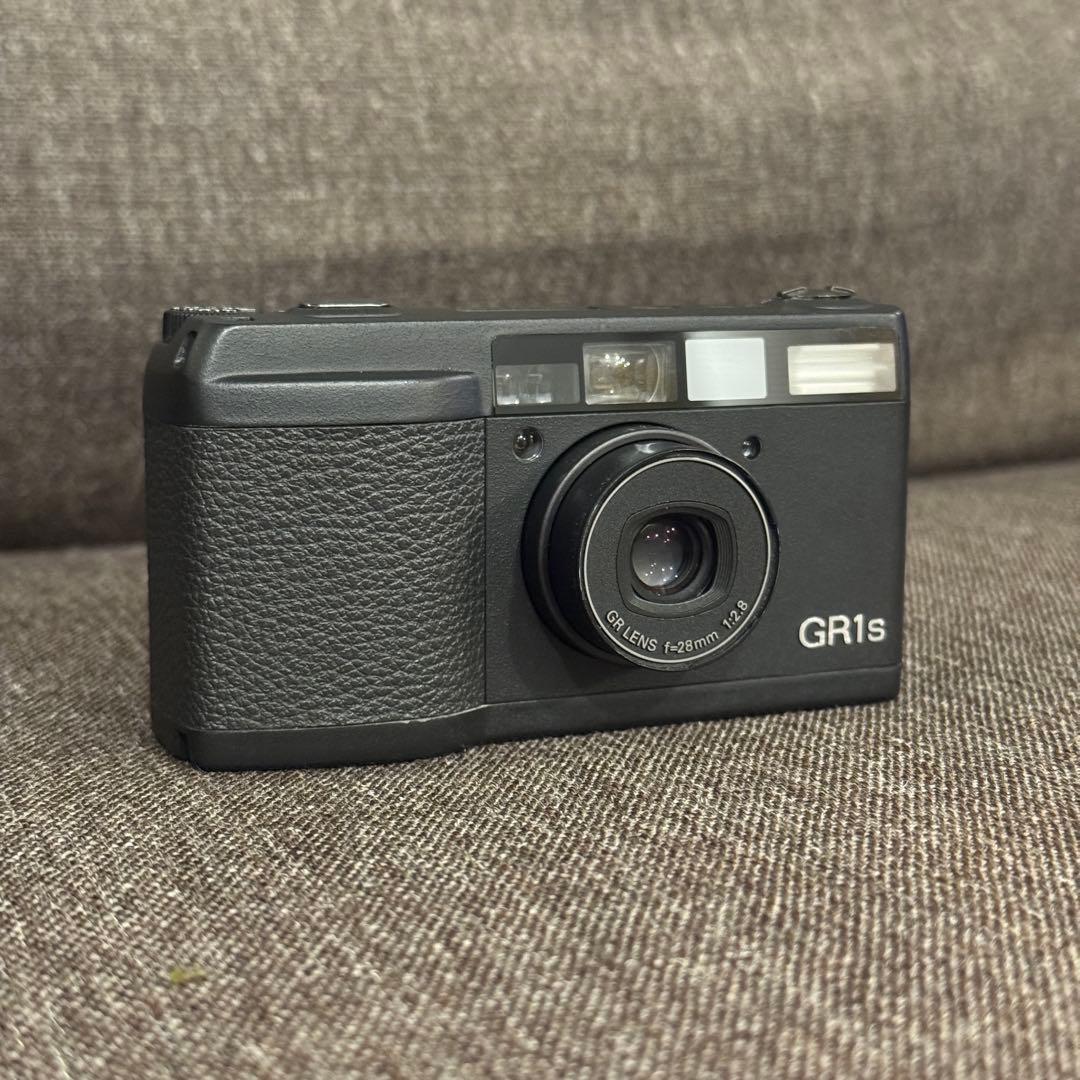RICOH GR1s ブラック Amazon.co.jp: RICOH リコー GR1s ブラック : パソコン・周辺機器