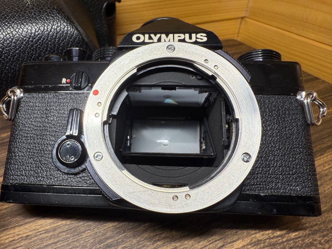OLYMPUS OM-1 BLACK G.zuiko 55mm f1.2 - メルカリ