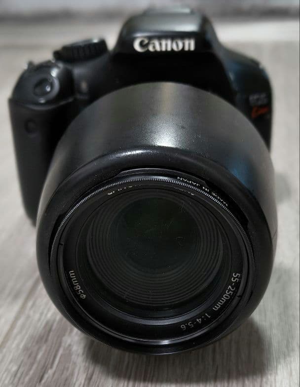 EOS KISS X4 本体 標準レンズ、ズームレンズセット