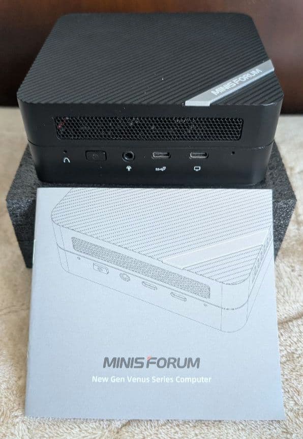 MINISFORUM UM560 ミニPC ジャンク品 - メルカリ