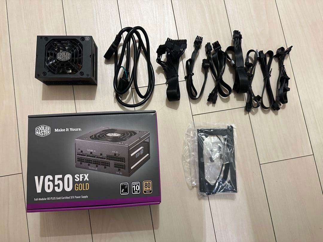 COOLER MASTER V650 SFX電源　80PLUS GOLD V650 SFX Gold | Cooler Master