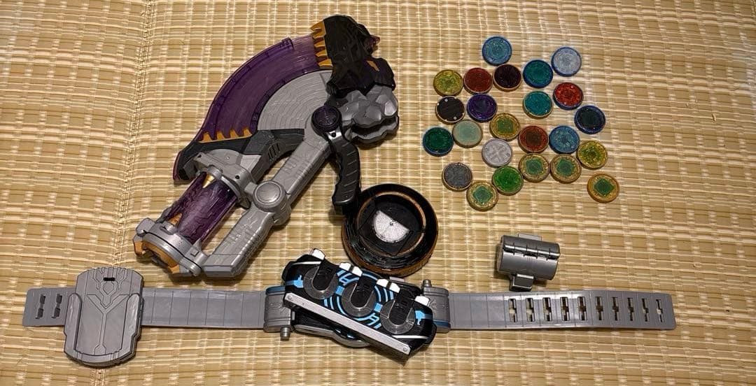 ジャンク】仮面ライダーオーズ まとめ売り - メルカリ