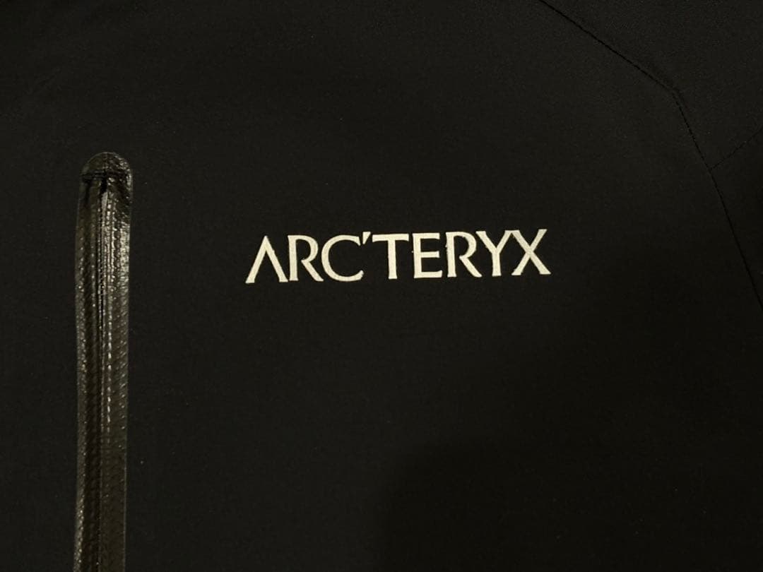 ARC'TERYX whiteline cassiar jacket S - メルカリ