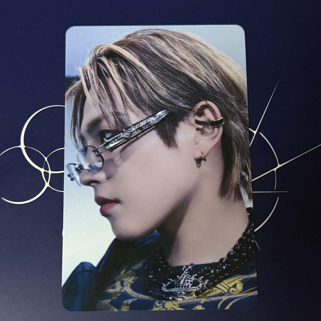 ATEEZ GOLDEN HOUR part.4 ホンジュン トレカ HMV - メルカリ