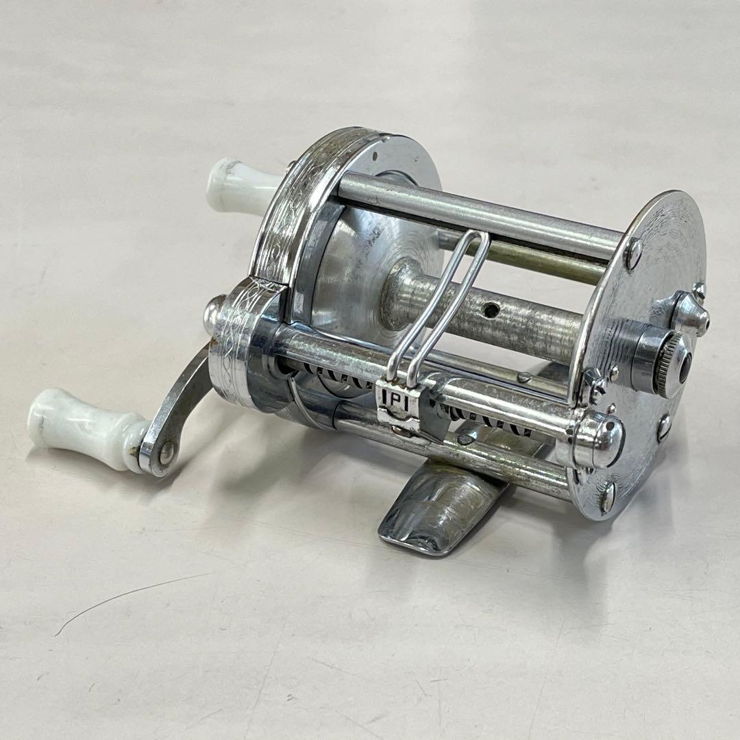 PFLUEGER SUMMIT 1993L 彫刻系ダイレクトリール 40s Pflueger SUMMIT 1993 L / オールドフルーガー サミット